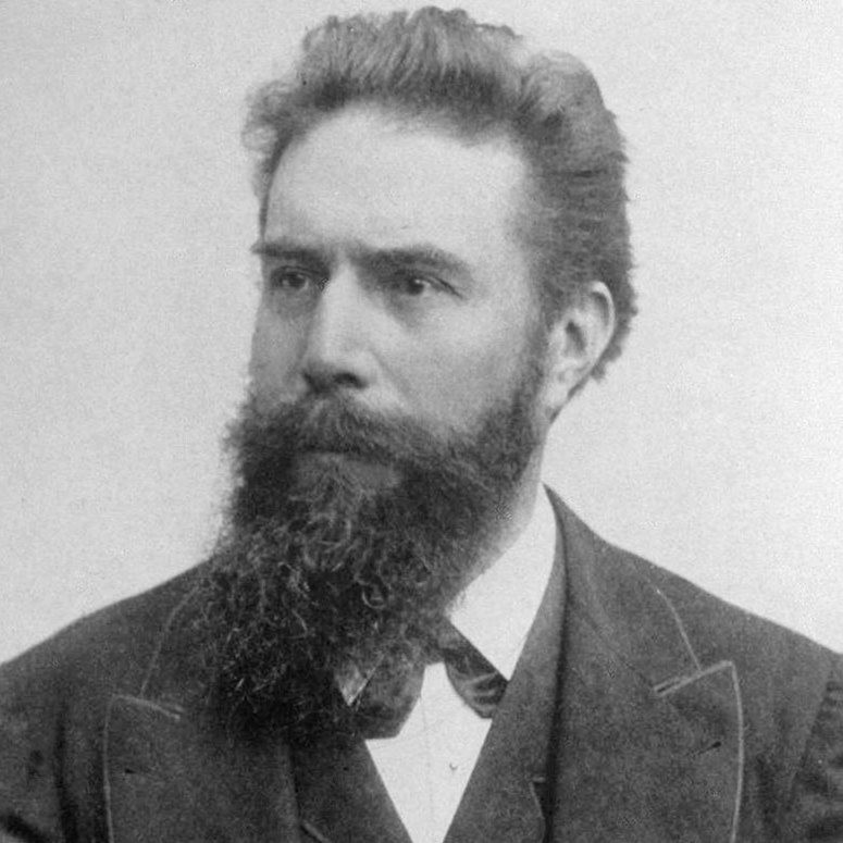 落櫻聽雨頭像信息