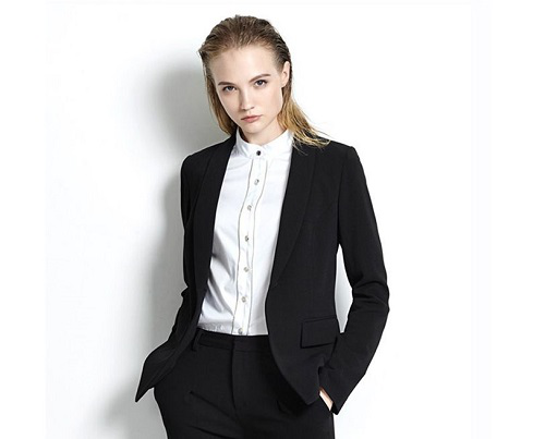 銷售員職業(yè)裝搭配