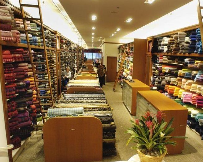 2021年1-4月我國(guó)服裝鞋帽等紡織品行業(yè)零售額大幅增長(zhǎng)