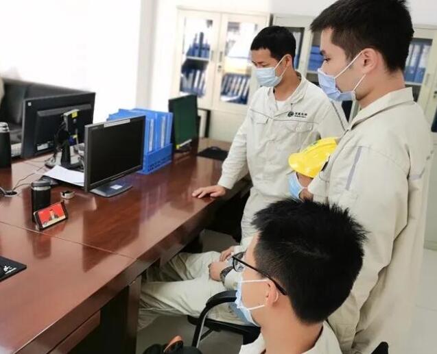 電工服有什么要求嗎?