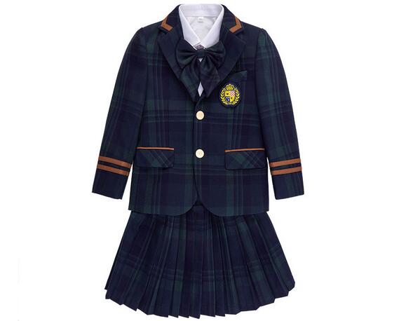 請問校服有質量標準嗎？